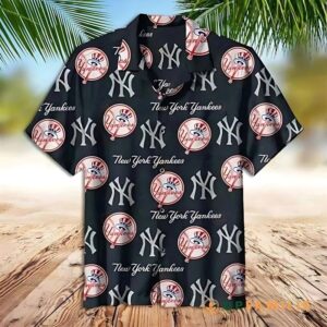New York Yankees Classic Emblem Hawaiian Shirt New York Yankees Classic Emblem Hawaiian Shirt