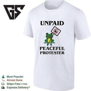 Frog Holding No King In American Sign Unpaid Peaceful Protester T-Shirt