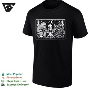Bigfoot Alien And Mothman Reading Books Around Campfire Mythology Cryptid T-Shirt
