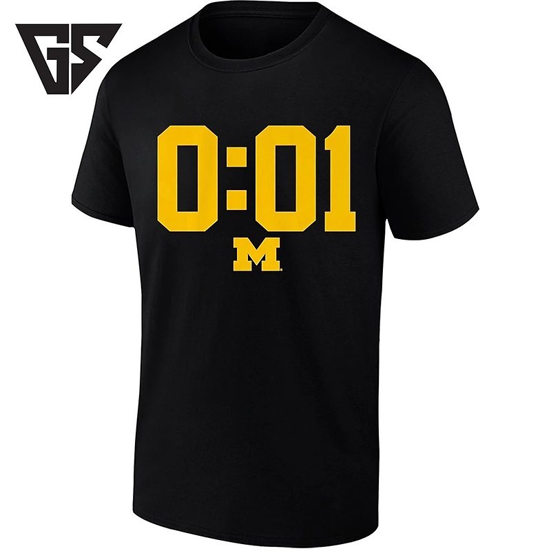 Michigan Wolverines Football A Lot Can Happen In 0 01 Second T-Shirt Michigan Wolverines Football A Lot Can Happen In 0 01 Second T-Shirt