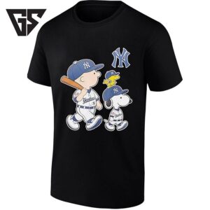 Woodstock Charlie Brown And Snoopy New York Yankees T-Shirt